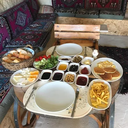 Cappadocia St.nino's Garden 3*