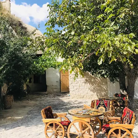 Cappadocia St.nino's Garden ベッド・アンド・ブレックファスト 3*