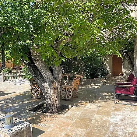Cappadocia St.nino's Garden Bed & Breakfast 3*